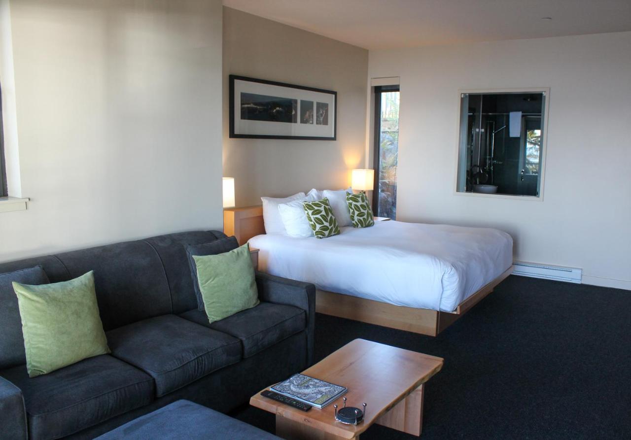 Black Rock Oceanfront Resort Ucluelet Esterno foto