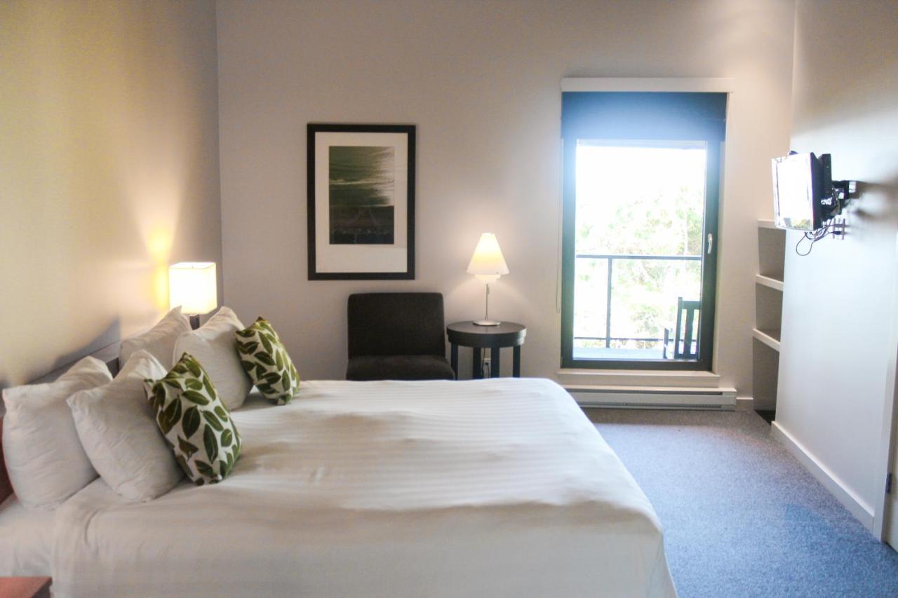 Black Rock Oceanfront Resort Ucluelet Esterno foto